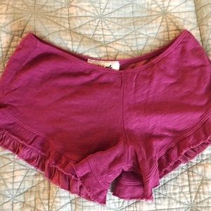 Pink Hippie Love beach shorts!🌊🌴